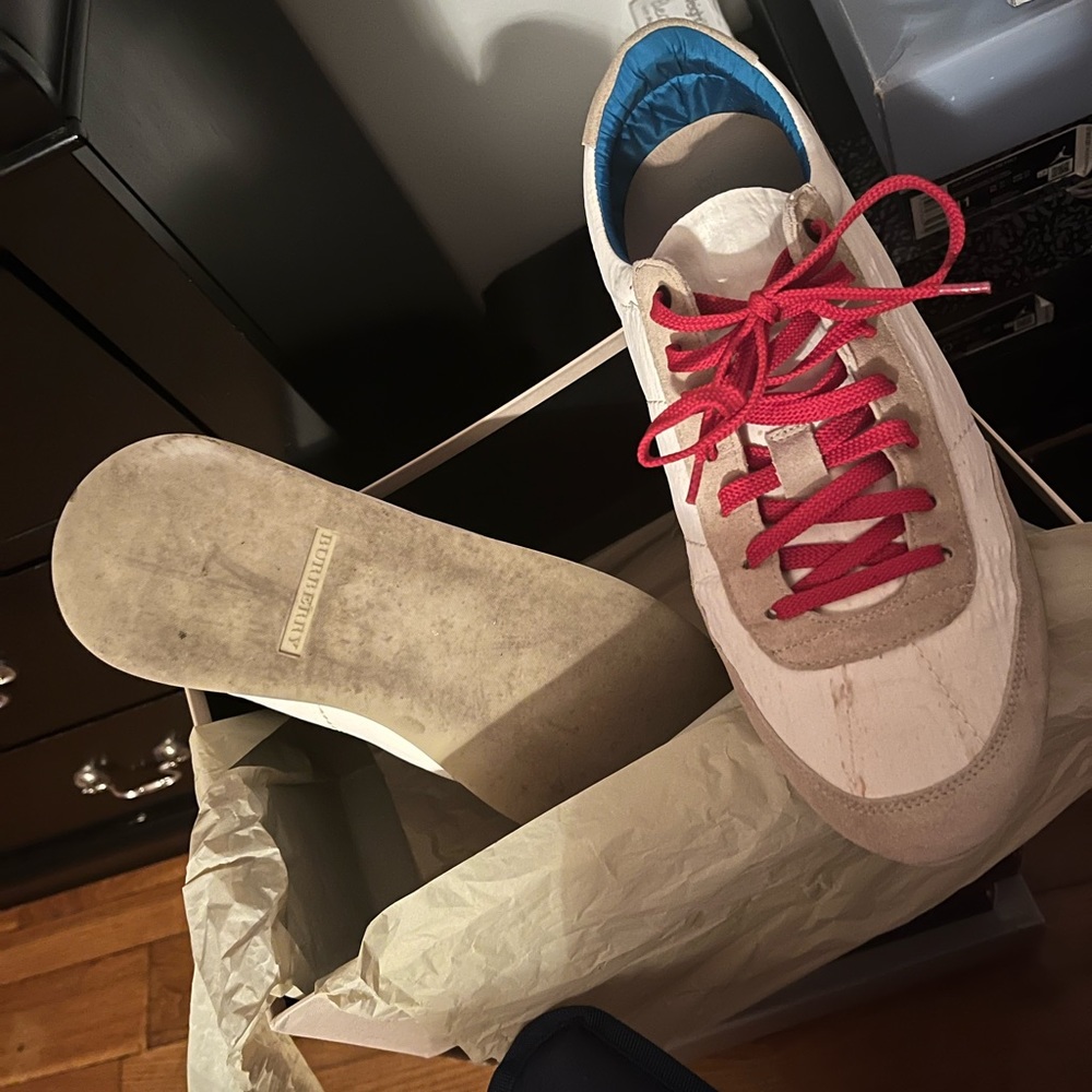 Men’s Burberry vintage shoes .